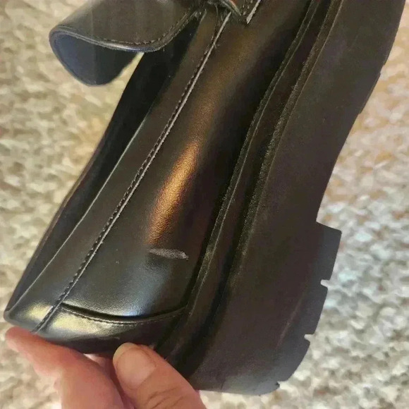 H&M Black Loafers with Gold Chain size 39 - Picture 8 of 10